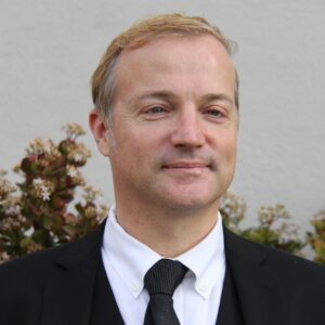 Viktor Toth